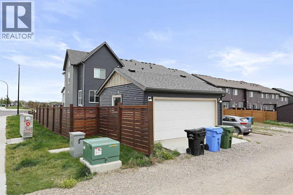 543 Livingston Way Ne, Calgary, Alberta  T3P 1Y5 - Photo 41 - A2261315