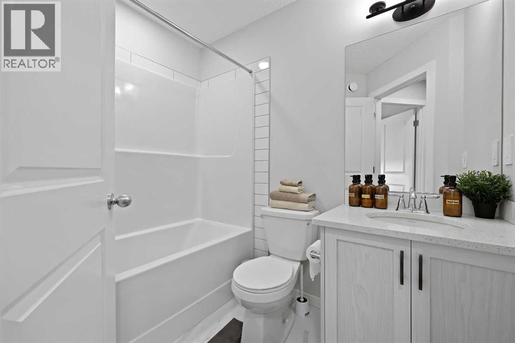 543 Livingston Way Ne, Calgary, Alberta  T3P 1Y5 - Photo 25 - A2261315