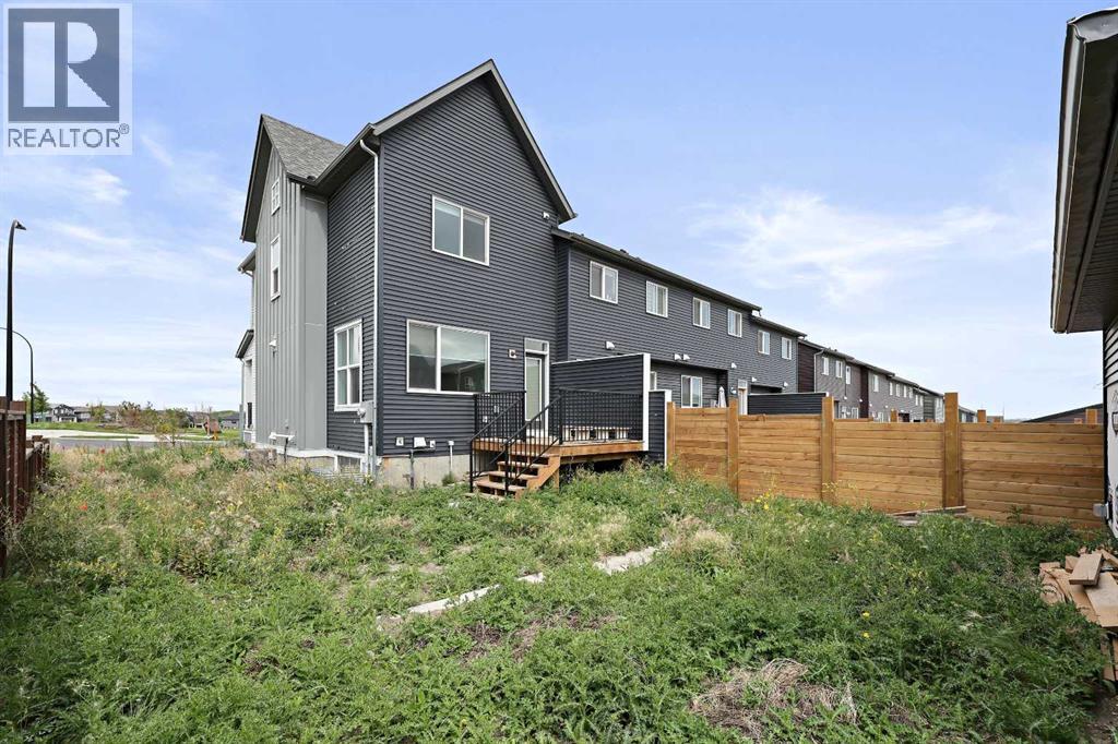 543 Livingston Way Ne, Calgary, Alberta  T3P 1Y5 - Photo 37 - A2261315