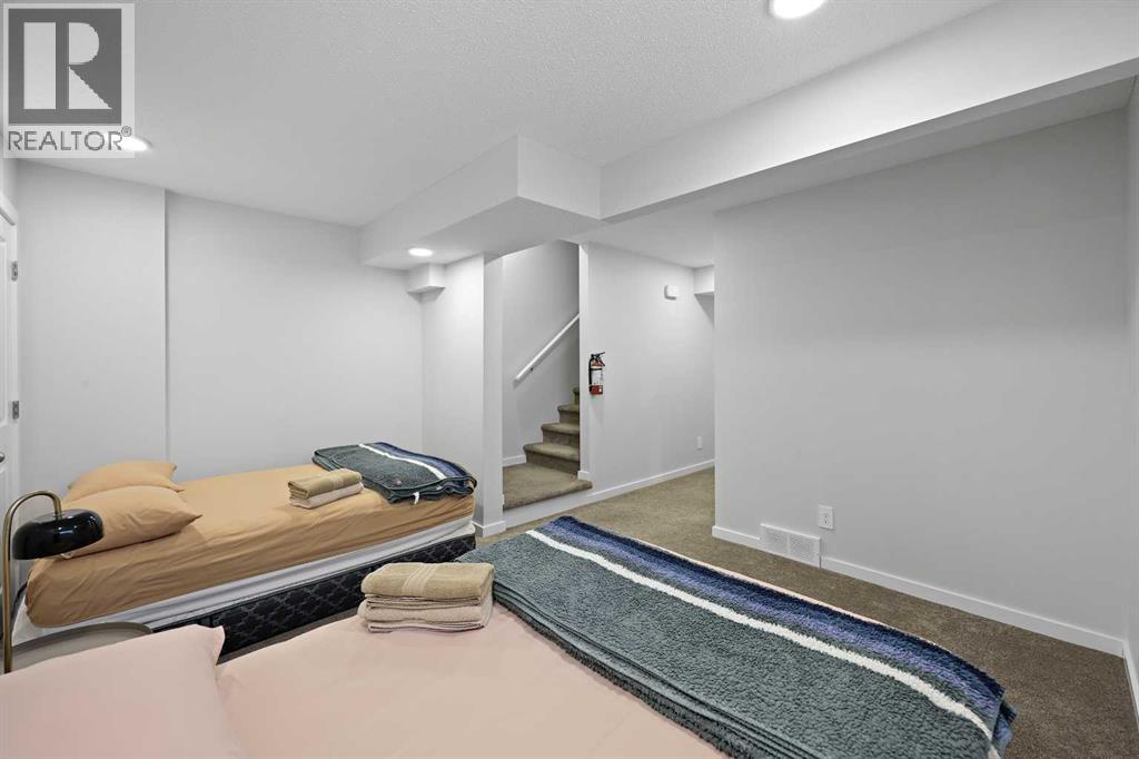 543 Livingston Way Ne, Calgary, Alberta  T3P 1Y5 - Photo 30 - A2261315