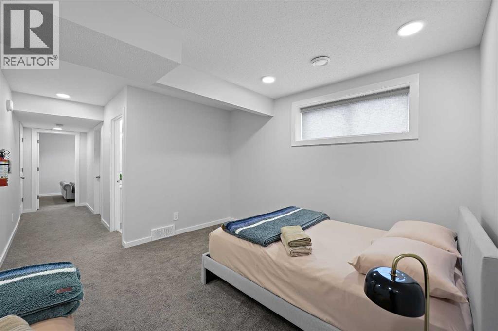 543 Livingston Way Ne, Calgary, Alberta  T3P 1Y5 - Photo 31 - A2261315