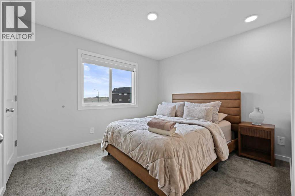 543 Livingston Way Ne, Calgary, Alberta  T3P 1Y5 - Photo 19 - A2261315