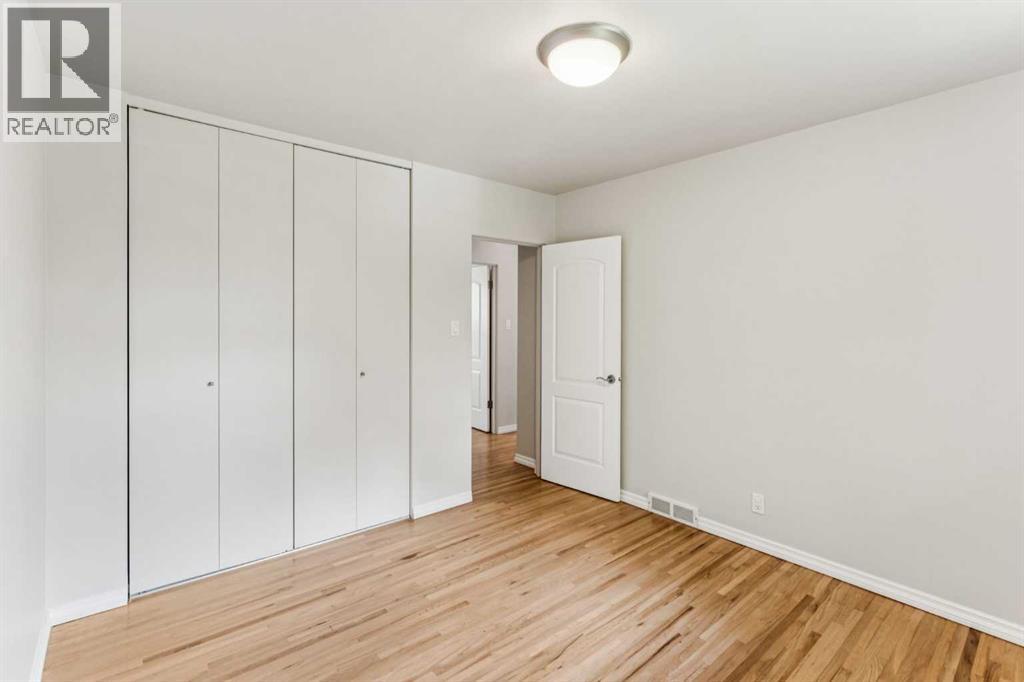 439 Hendon Drive Nw, Calgary, Alberta  T2K 2A1 - Photo 21 - A2266089