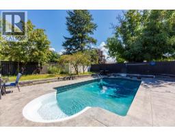 970 Tamarack Drive, kelowna, British Columbia
