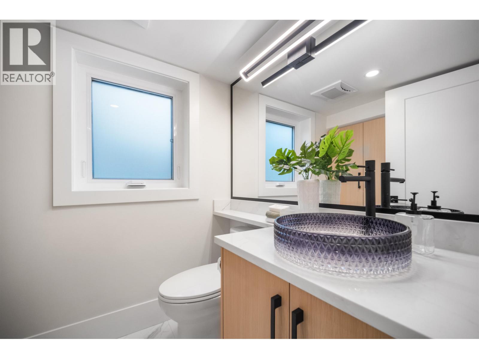 1 5378 Culloden Street, Vancouver, British Columbia  V5W 3R6 - Photo 10 - R3060043