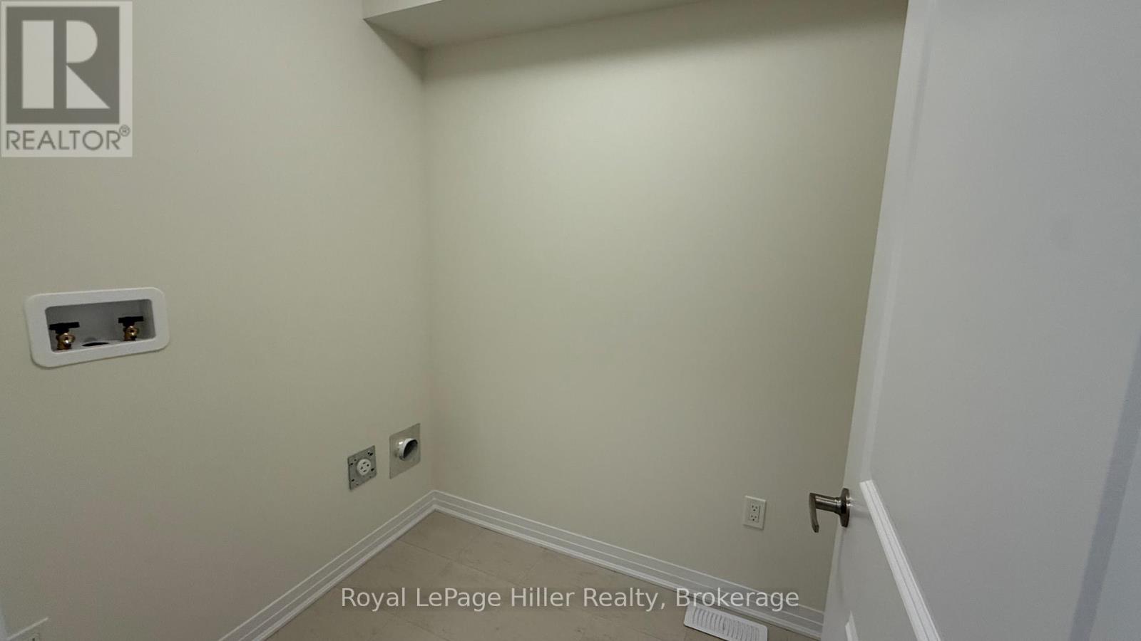 943 Douro Street, Stratford, Ontario  N5A 0M2 - Photo 10 - X12503898