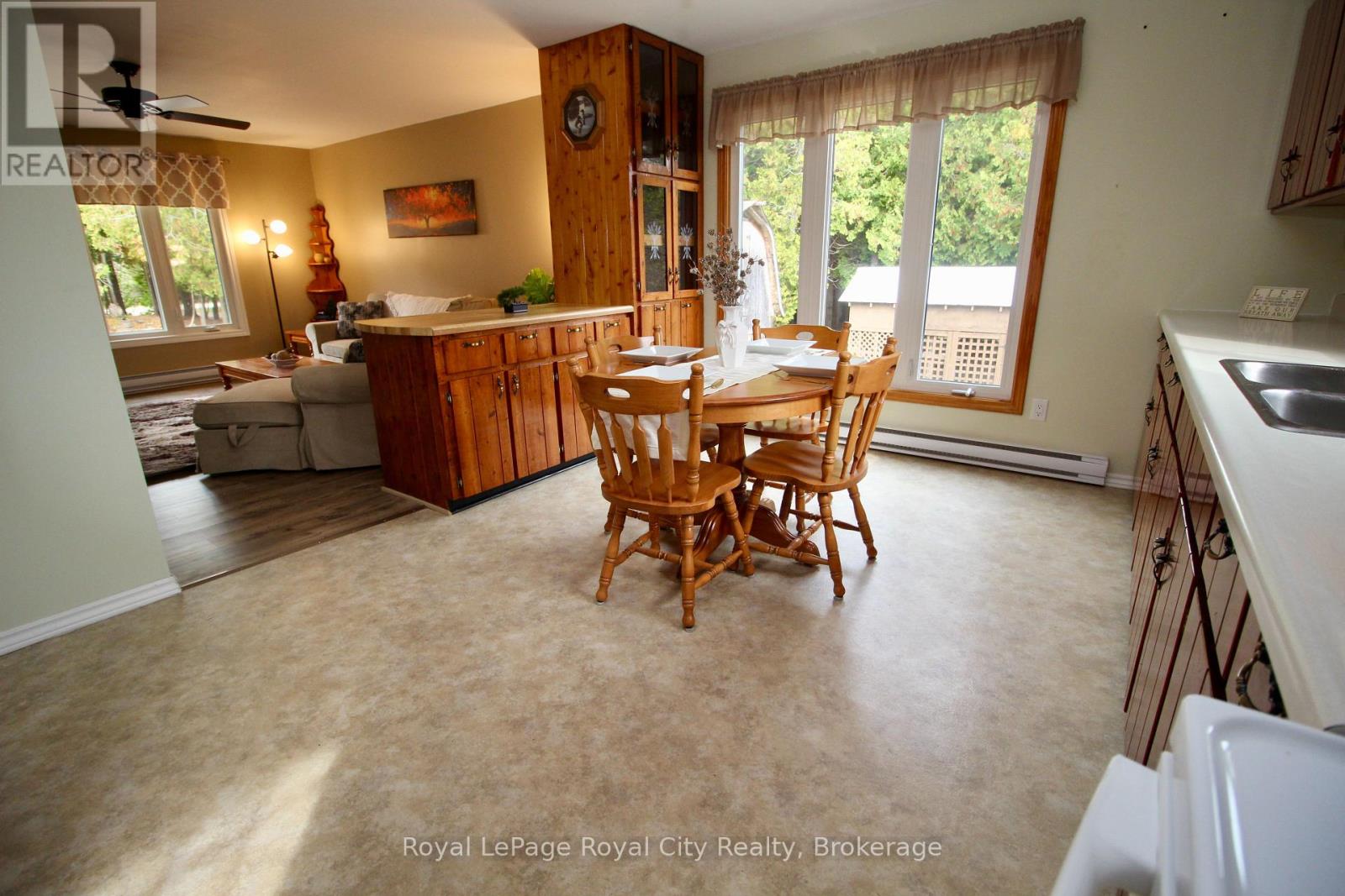 26 Little Cove Road, Northern Bruce Peninsula, Ontario  N0H 2R0 - Photo 13 - X12503984