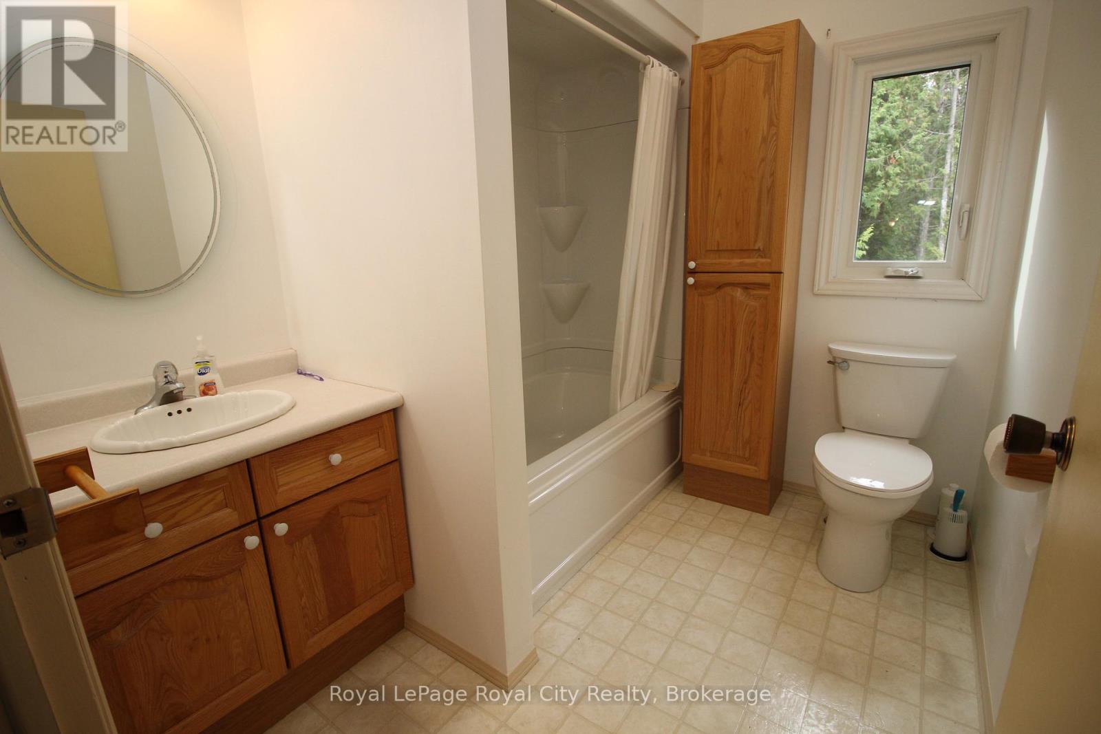 26 Little Cove Road, Northern Bruce Peninsula, Ontario  N0H 2R0 - Photo 21 - X12503984