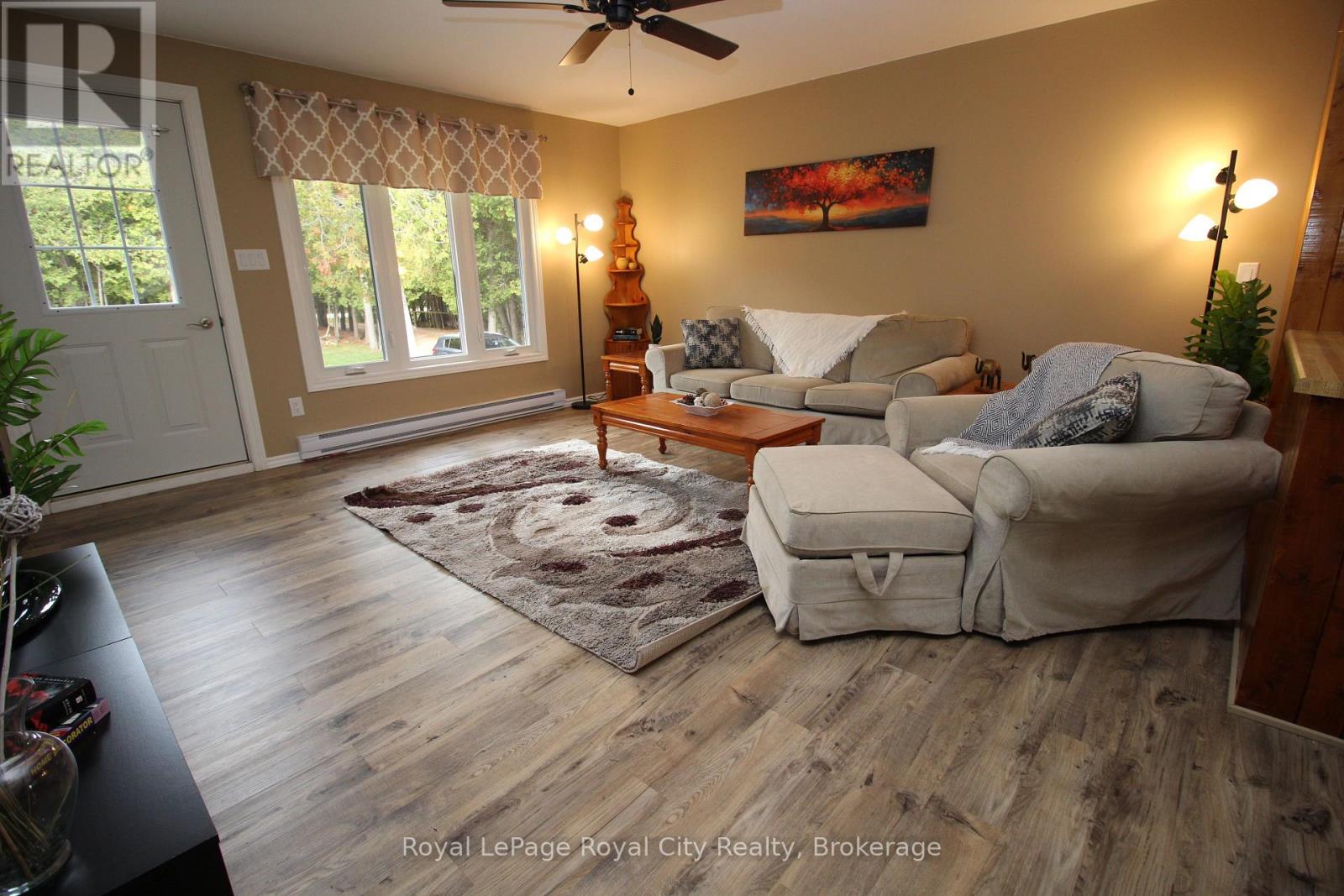 26 Little Cove Road, Northern Bruce Peninsula, Ontario  N0H 2R0 - Photo 9 - X12503984