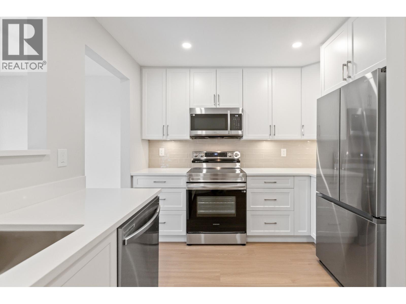 225 22611 116 Avenue, Maple Ridge, British Columbia  V2X 0W7 - Photo 5 - R3052246