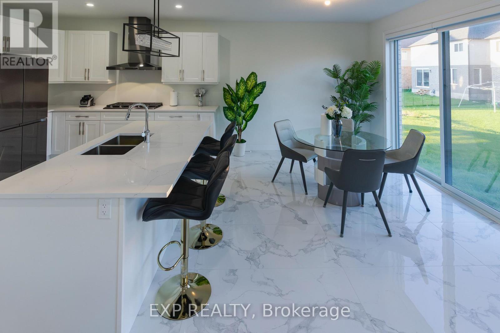 Main - 1749 Finley Crescent, London North, Ontario  N6G 0B4 - Photo 10 - X12503638