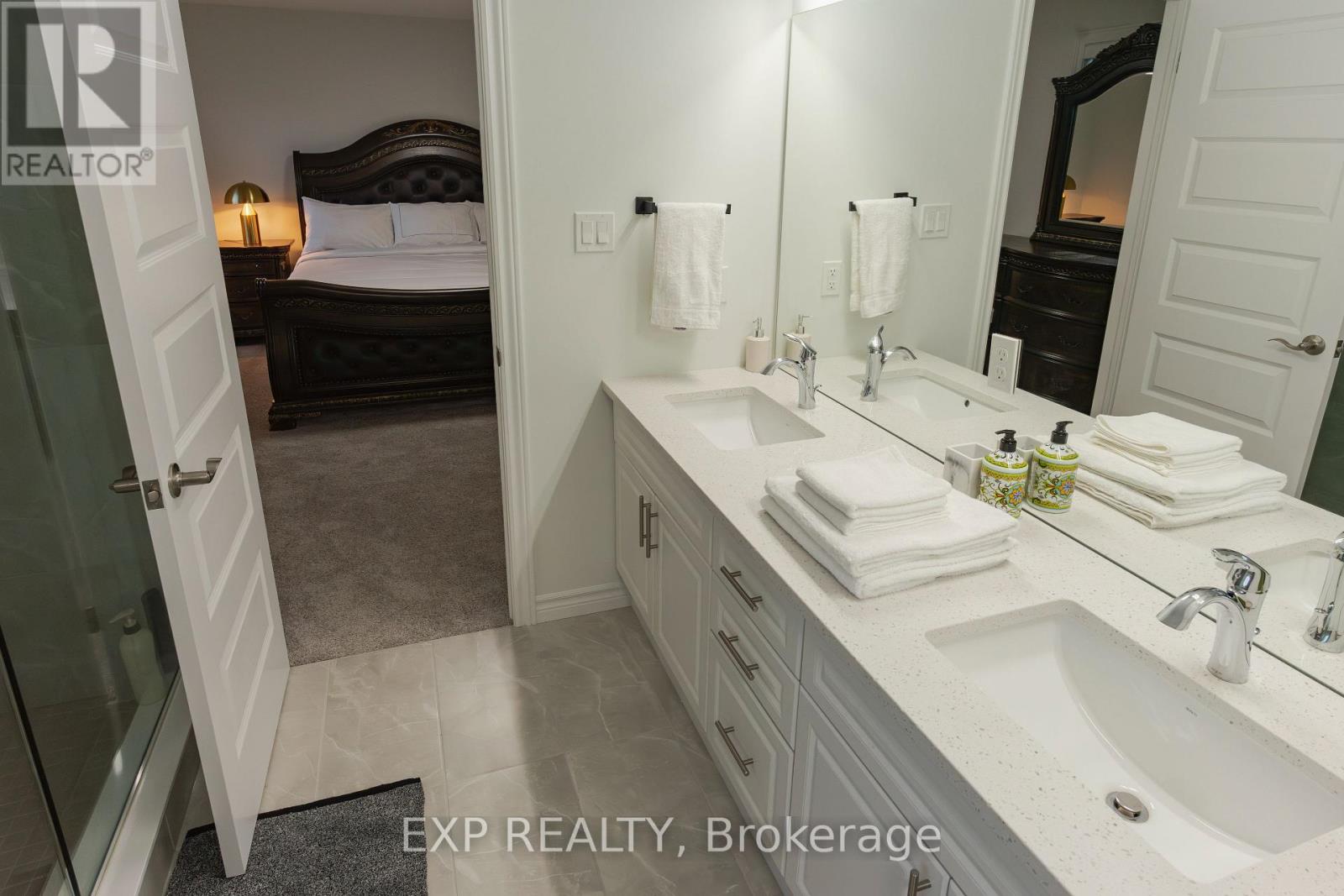 Main - 1749 Finley Crescent, London North, Ontario  N6G 0B4 - Photo 29 - X12503638