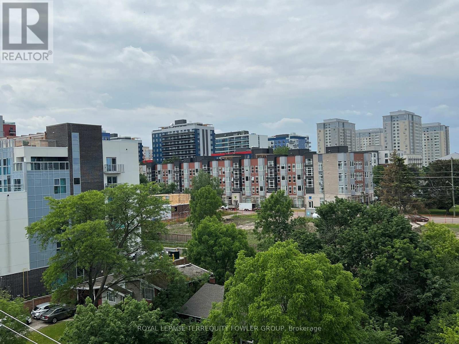 606 - 275 Larch Street, Waterloo, Ontario  N2L 3R2 - Photo 13 - X12503650