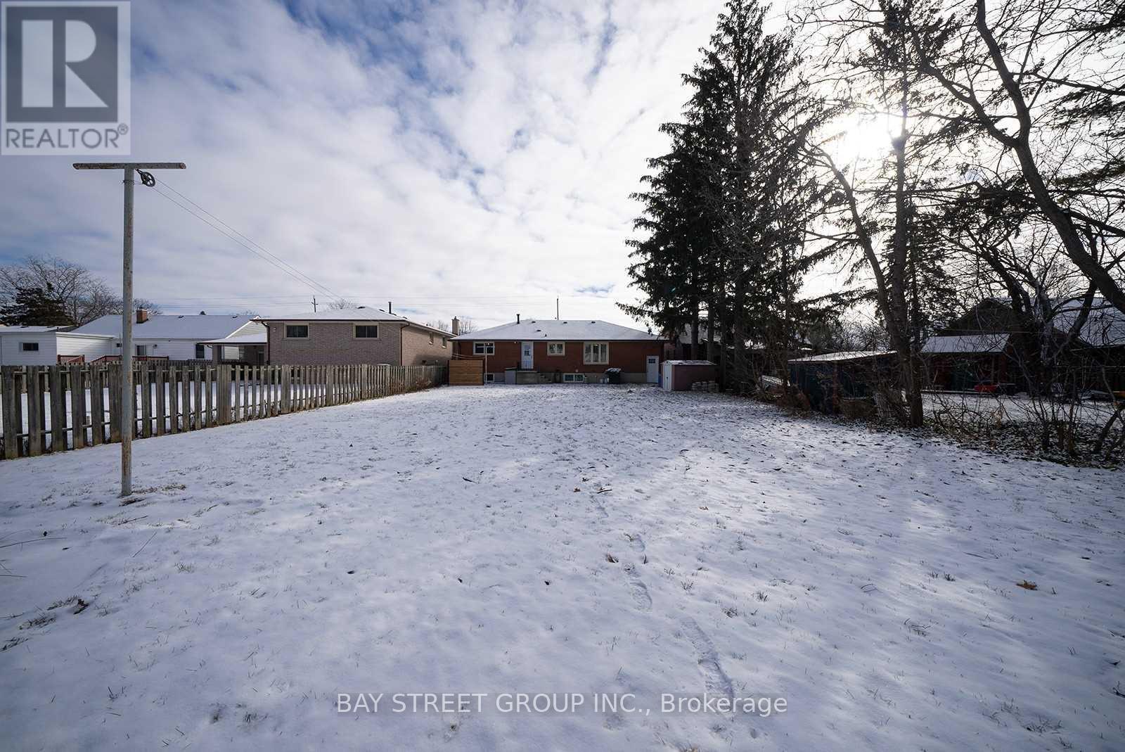 31 Tranquility Street, Brantford, Ontario  N3R 3H6 - Photo 33 - X12503656