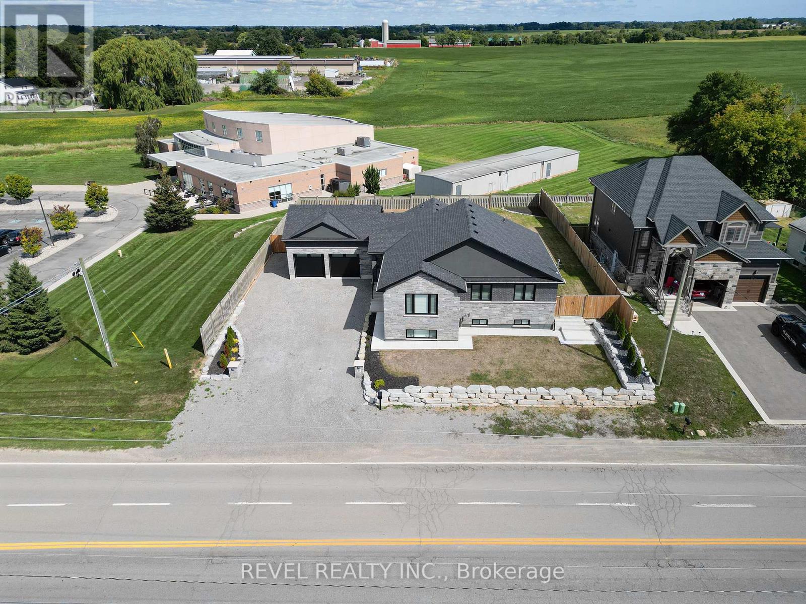 21 Haldimand 66 Road, Haldimand, Ontario  N3W 1N7 - Photo 39 - X12503672
