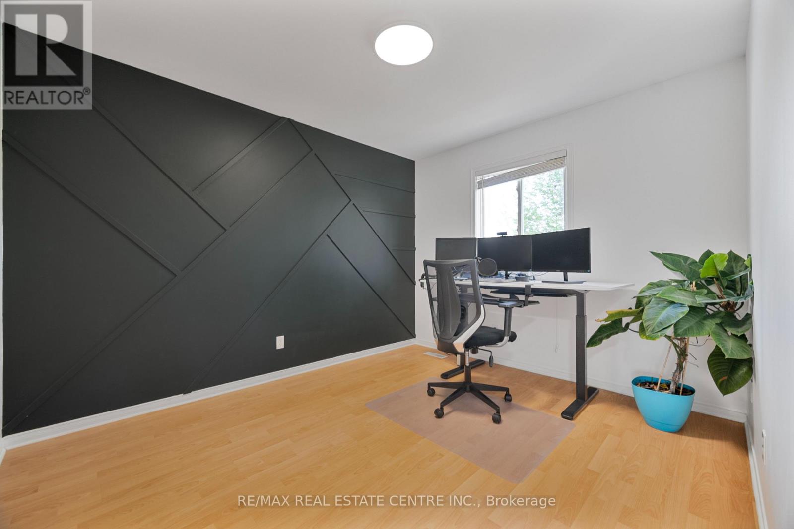 6 Eula White Place, London South, Ontario  N5Z 5C2 - Photo 18 - X12503688