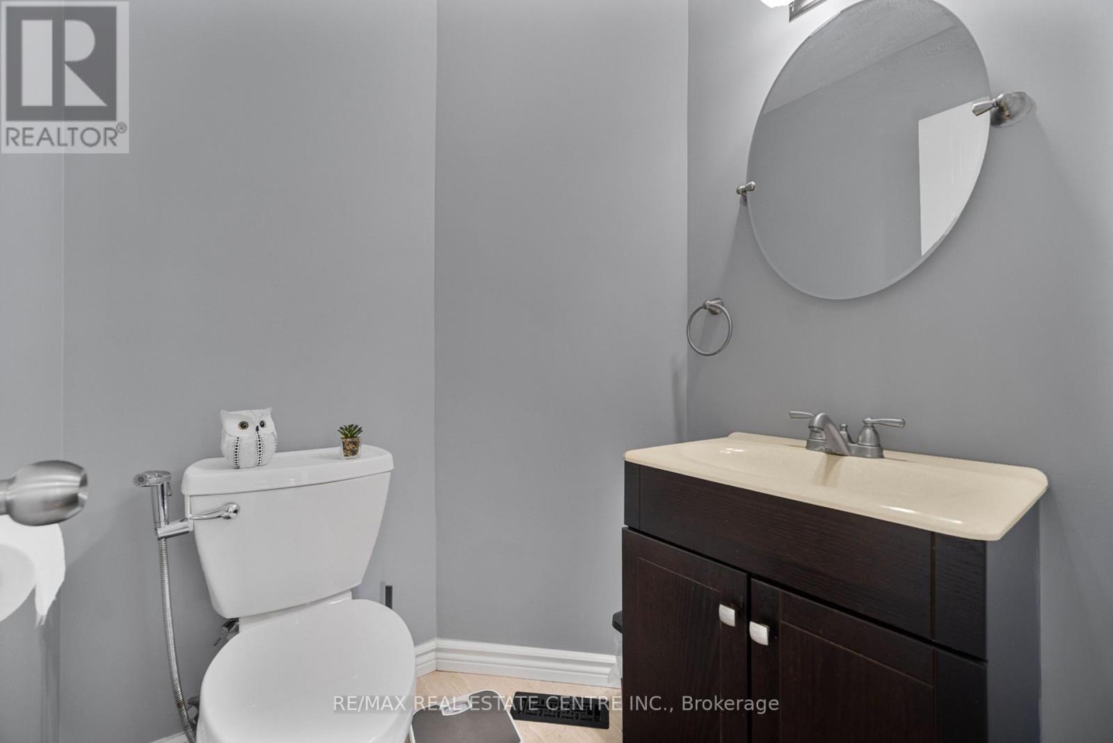 6 Eula White Place, London South, Ontario  N5Z 5C2 - Photo 5 - X12503688