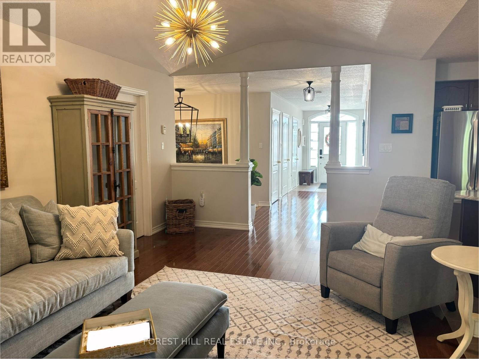 35 Sweetnam Drive, Kawartha Lakes, Ontario  K9V 0A7 - Photo 3 - X12503712