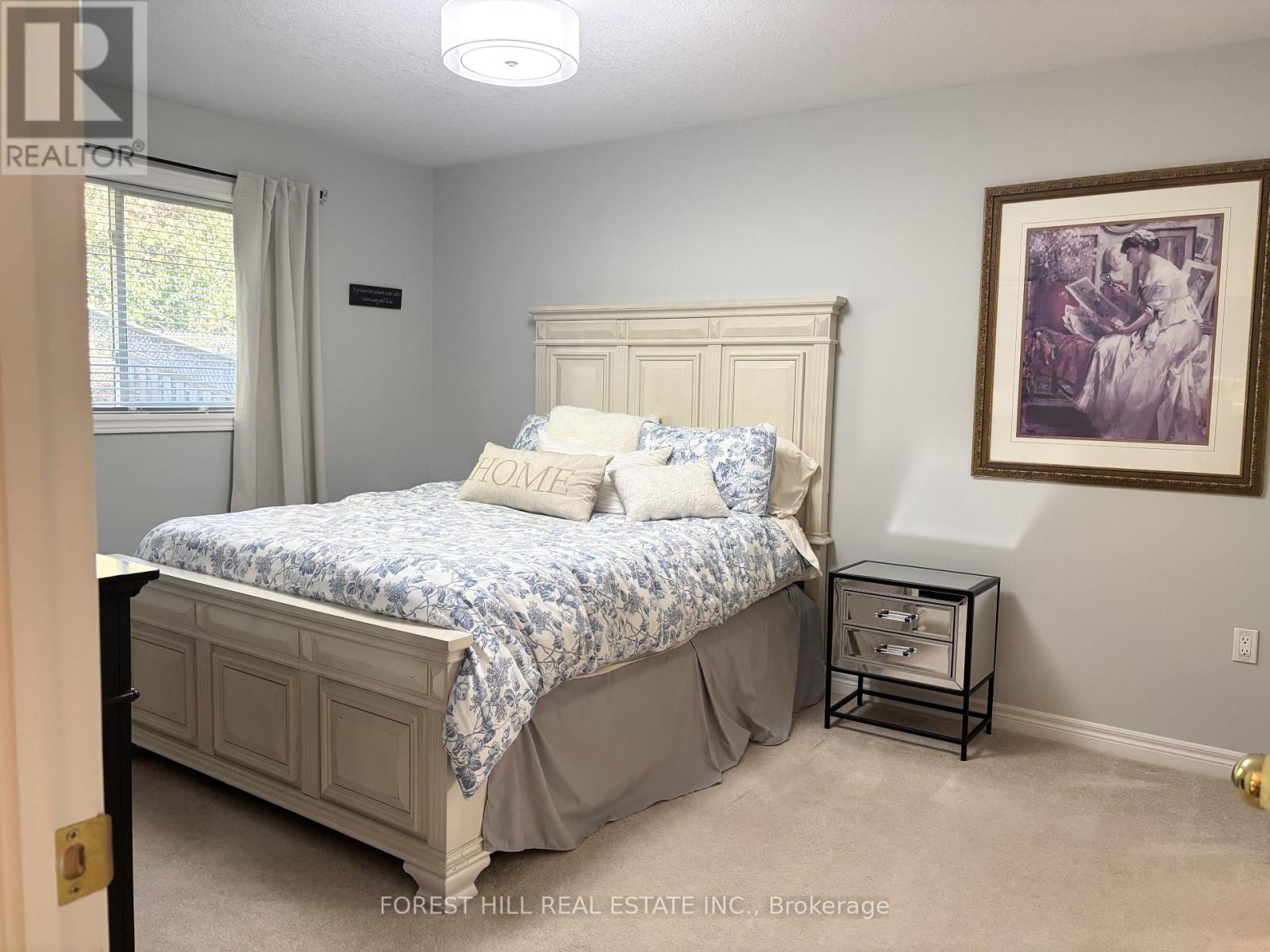 35 Sweetnam Drive, Kawartha Lakes, Ontario  K9V 0A7 - Photo 6 - X12503712