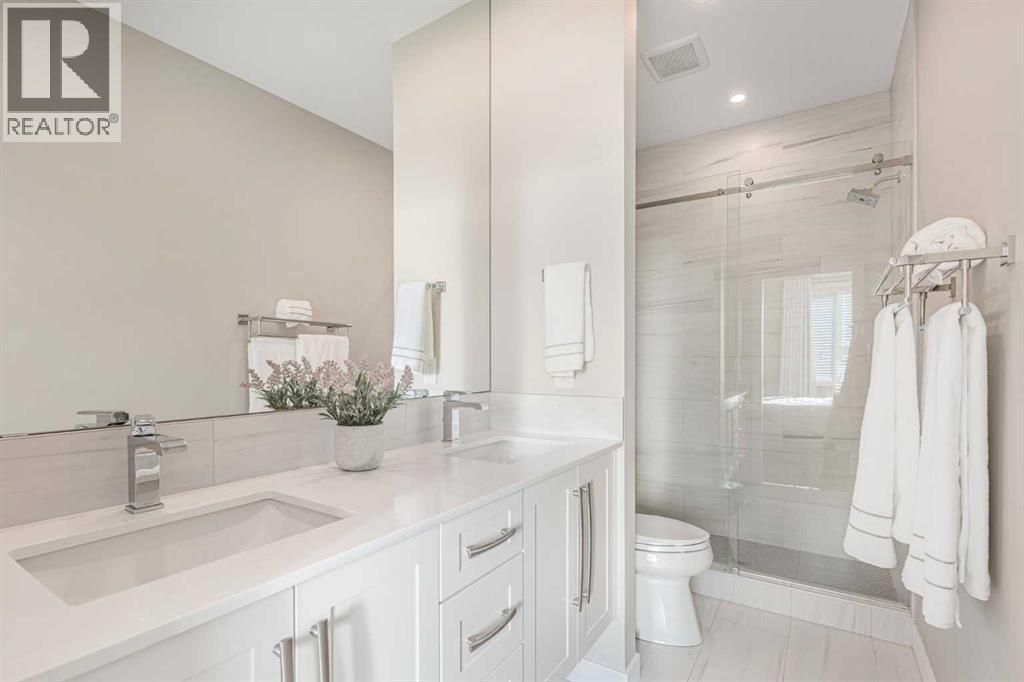 846 78 Street Sw, Calgary, Alberta  T3H 6B2 - Photo 28 - A2245881