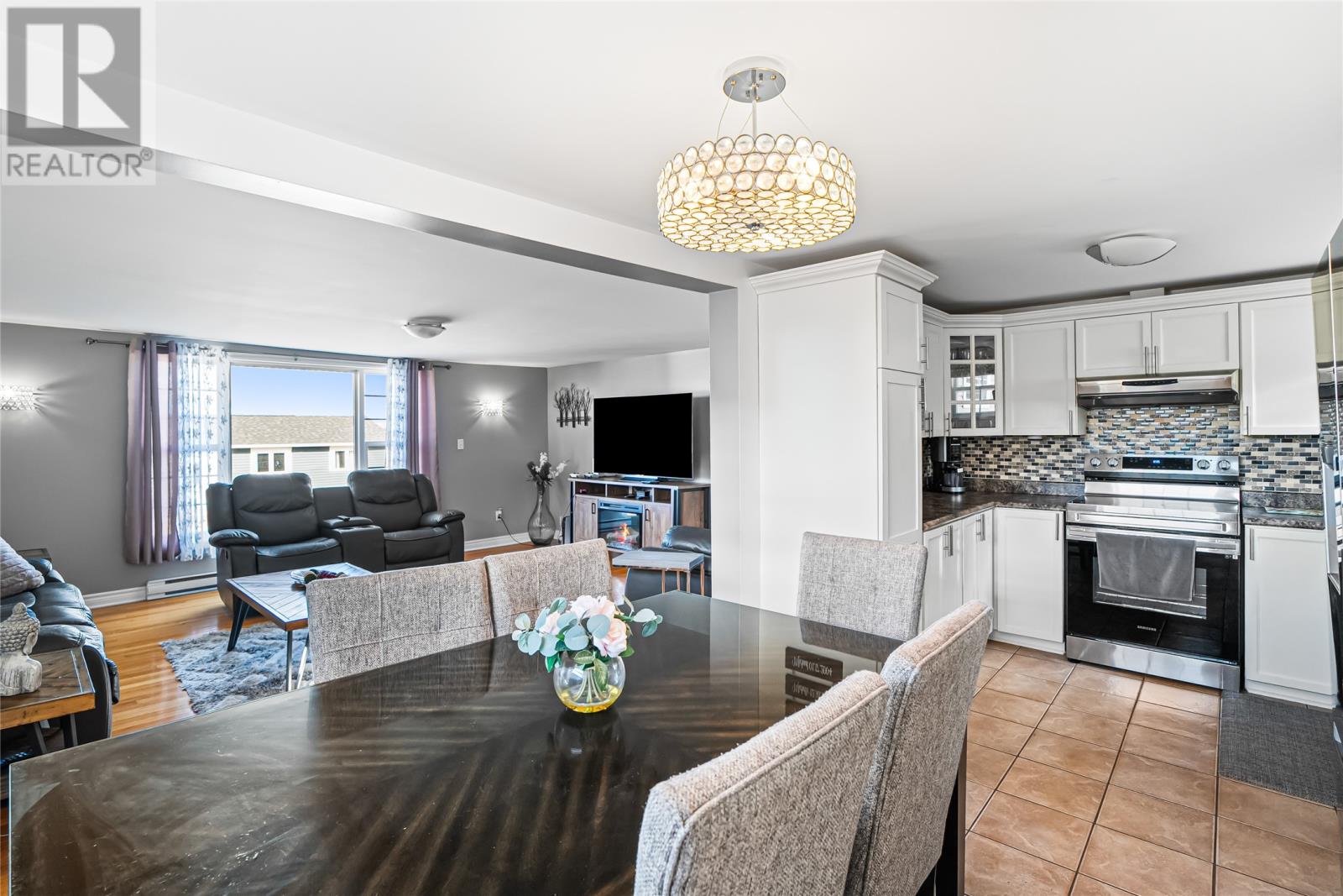 6 Dillon Crescent, St. Johns, Newfoundland & Labrador    - Photo 4 - 1292253