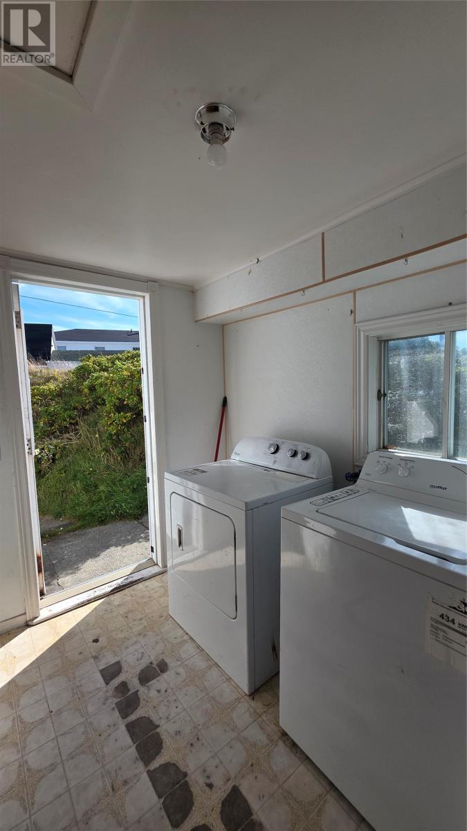 105 Main Street, Twillingate, Newfoundland & Labrador  A0G 4M0 - Photo 10 - 1291410