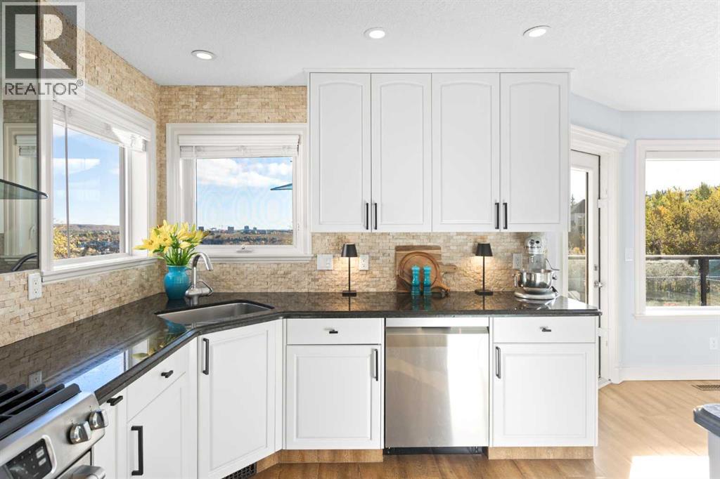 366 Patterson Boulevard Sw, Calgary, Alberta  T3H 3N6 - Photo 8 - A2263066