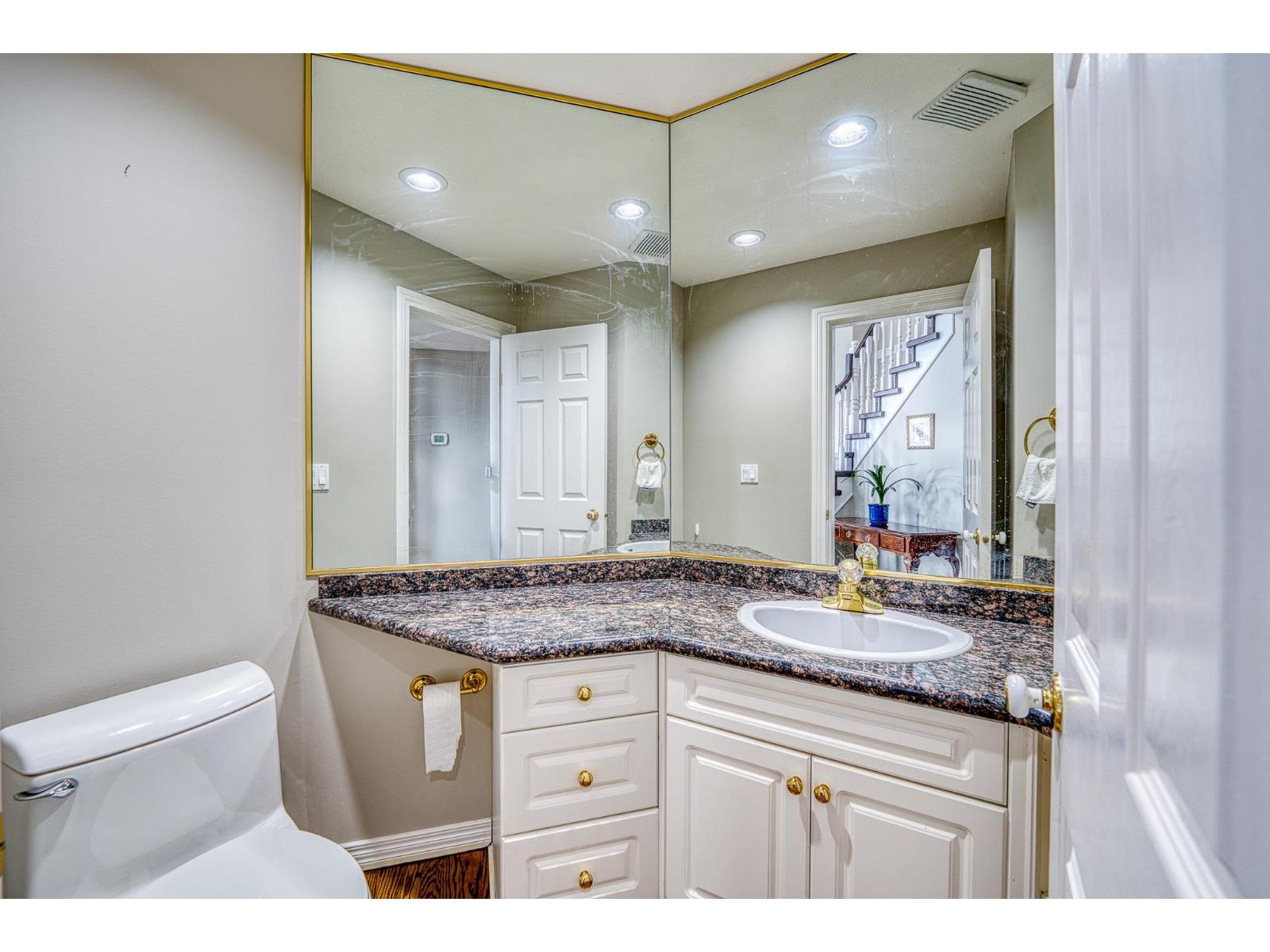 15643 78a Avenue, Surrey, British Columbia  V4N 0X5 - Photo 14 - R3064005