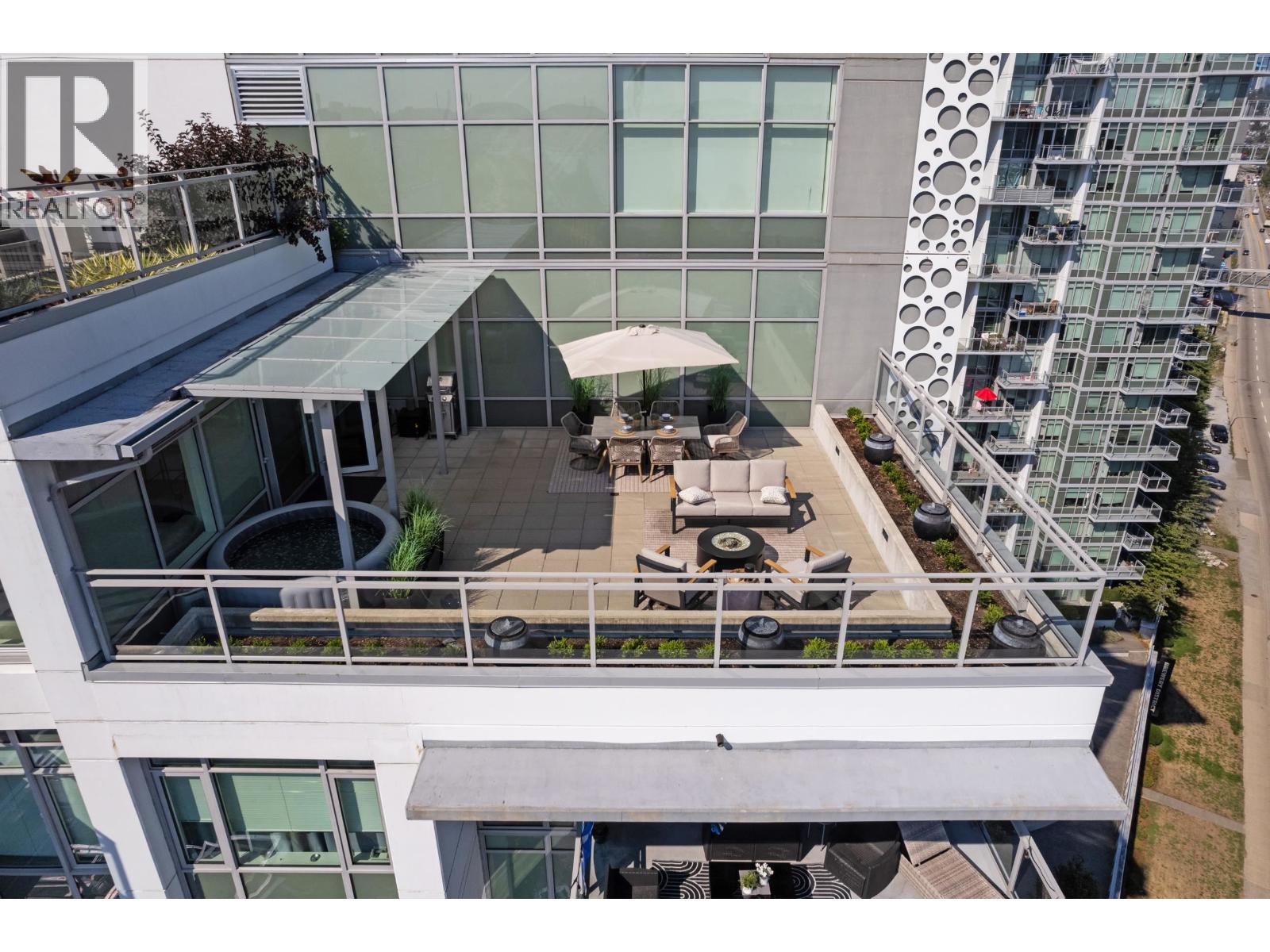 SPH06 200 NELSON'S CRESCENT, New Westminster, British Columbia