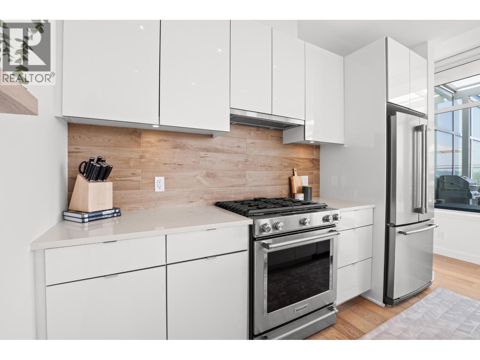 Sph06 200 Nelson's Crescent, New Westminster, British Columbia V3L 0H4 - Photo 10 - R3042020