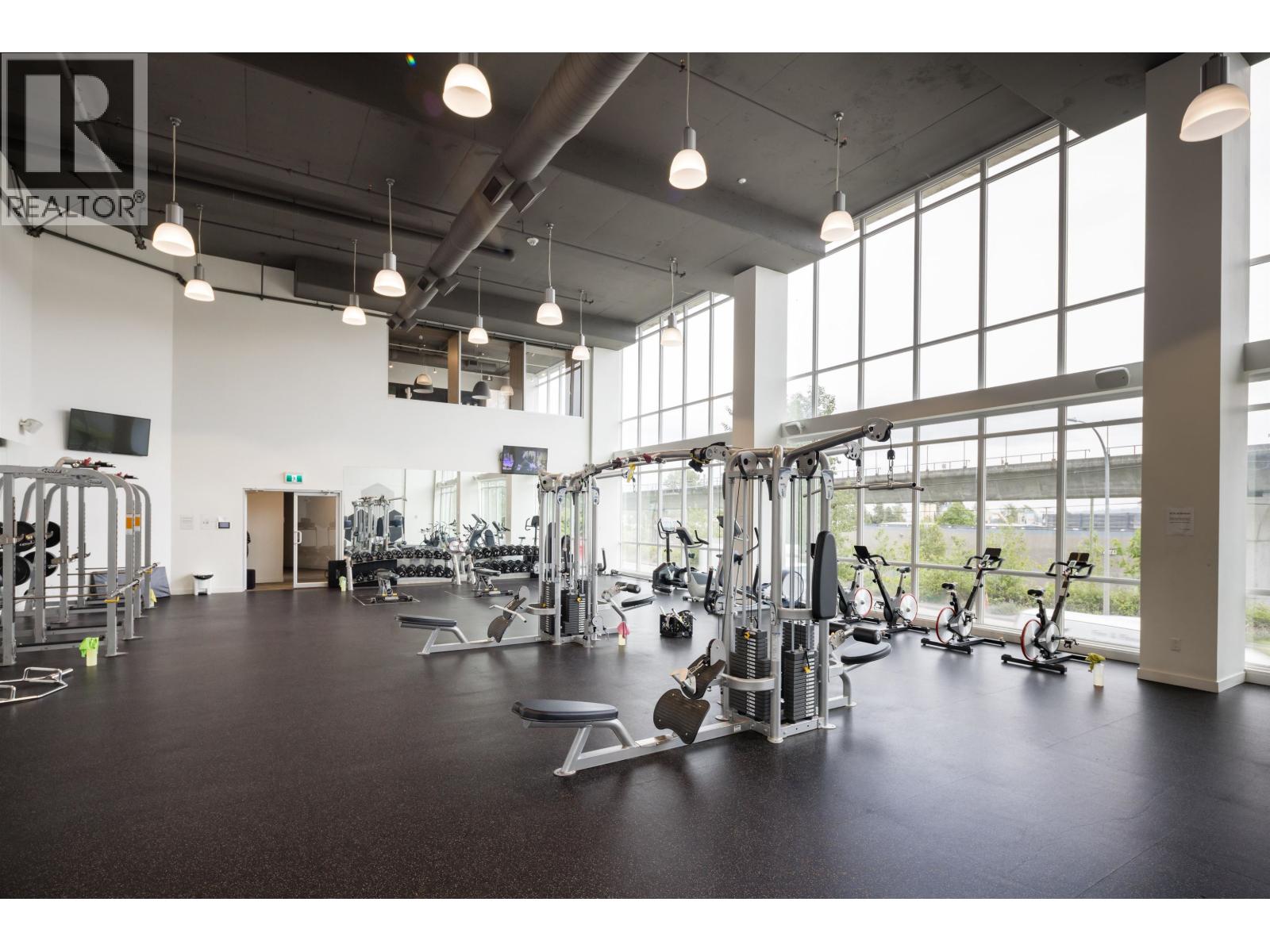 Sph06 200 Nelson's Crescent, New Westminster, British Columbia V3L 0H4 - Photo 35 - R3042020