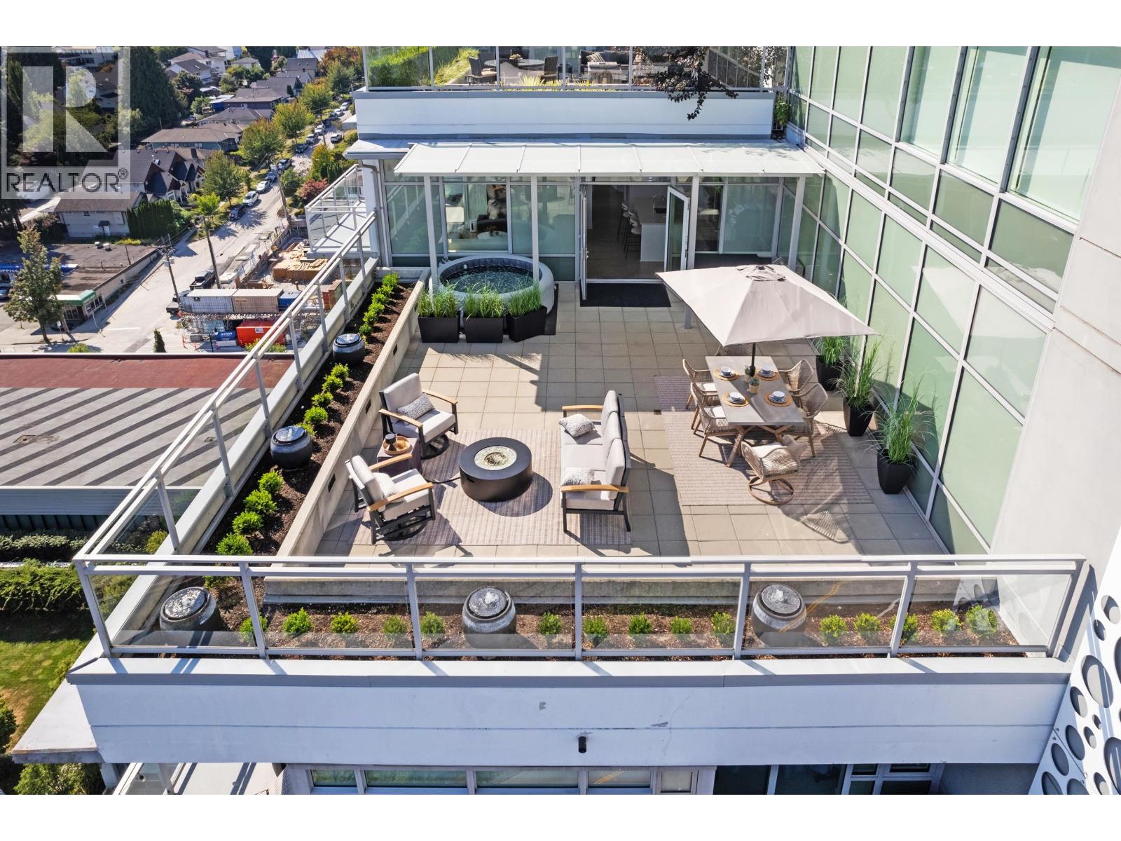 Sph06 200 Nelson's Crescent, New Westminster, British Columbia V3L 0H4 - Photo 2 - R3042020