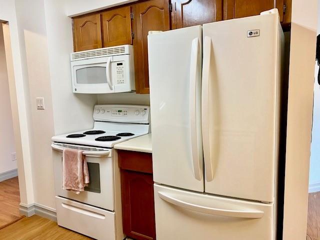 333 31955 Old Yale Road, Abbotsford, British Columbia  V2T 4N1 - Photo 15 - R3063888