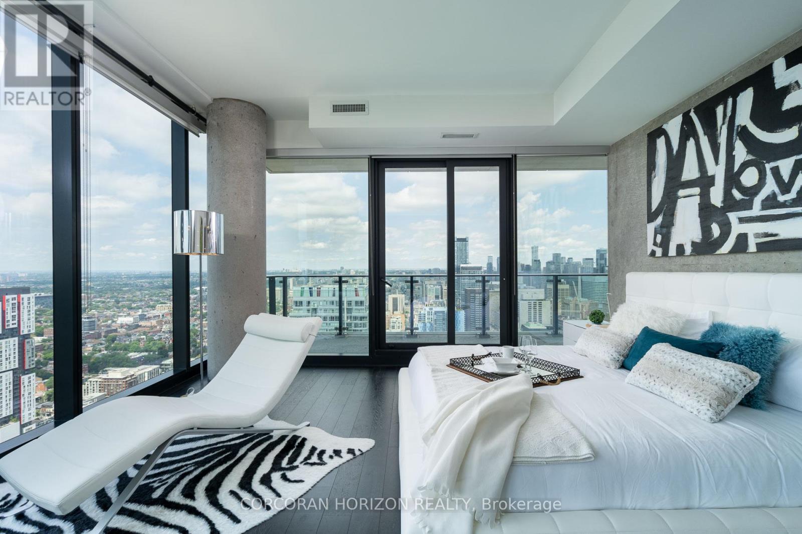 4601 - 224 King Street W, Toronto, Ontario  M5H 0A6 - Photo 13 - C12503836