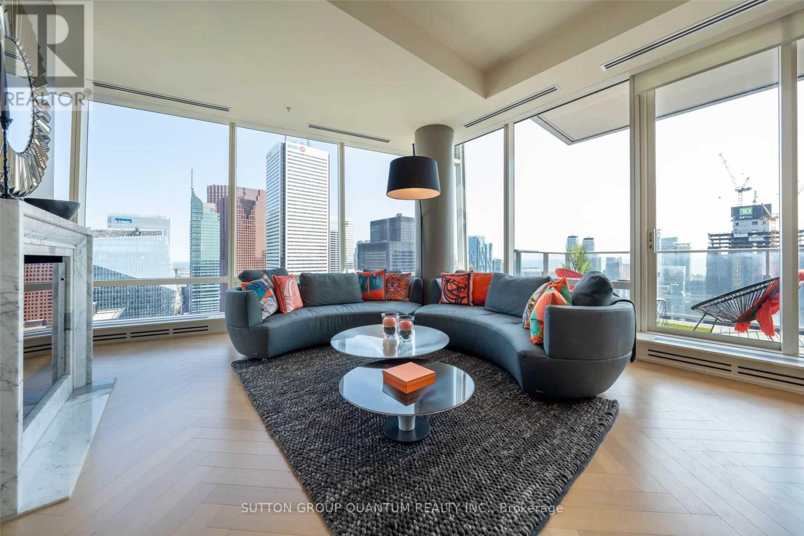 5408 - 180 University Avenue, Toronto, Ontario  M5H 0A2 - Photo 6 - C12503920