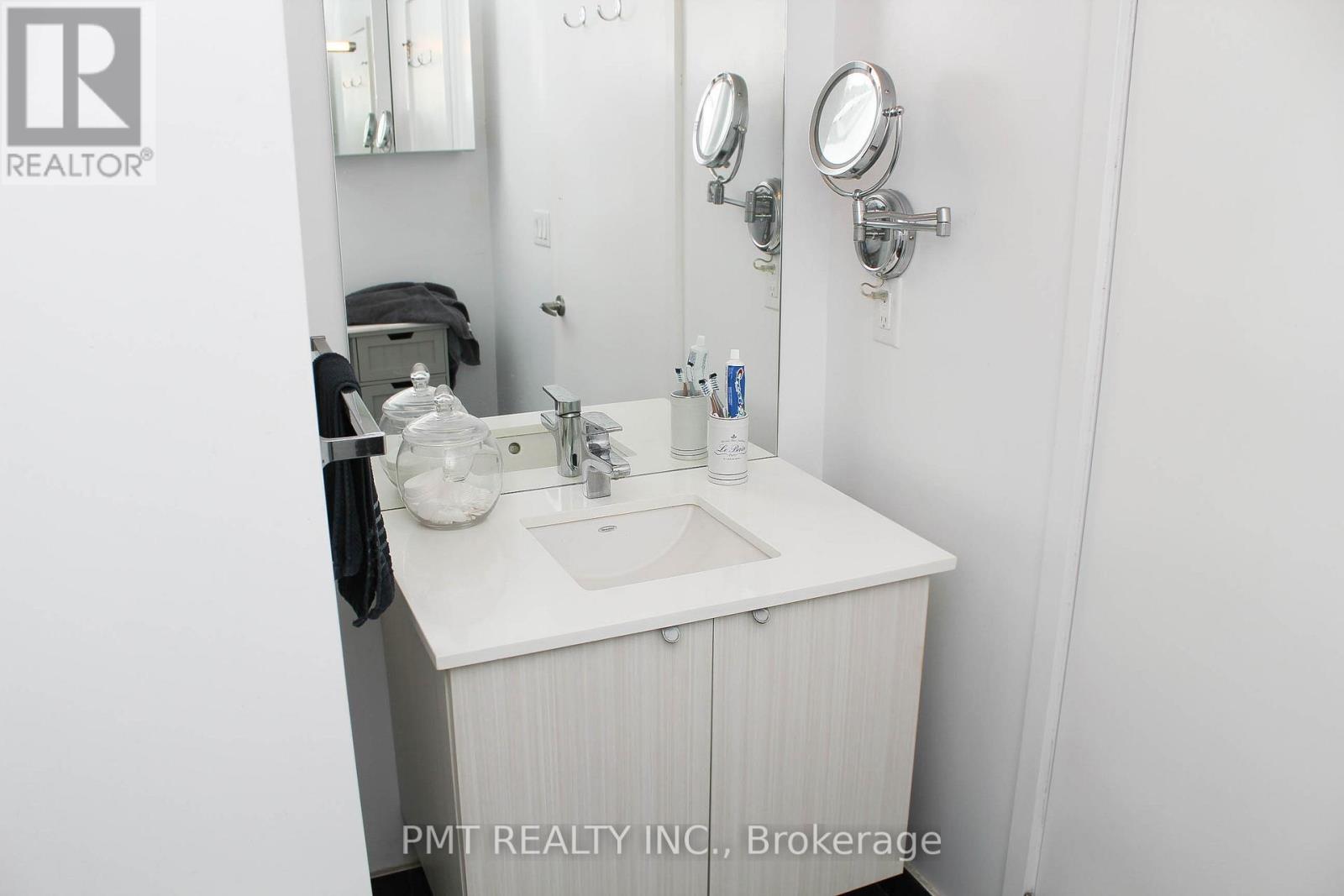 1003 - 32 Camden Street, Toronto, Ontario  M5V 1V1 - Photo 17 - C12503944