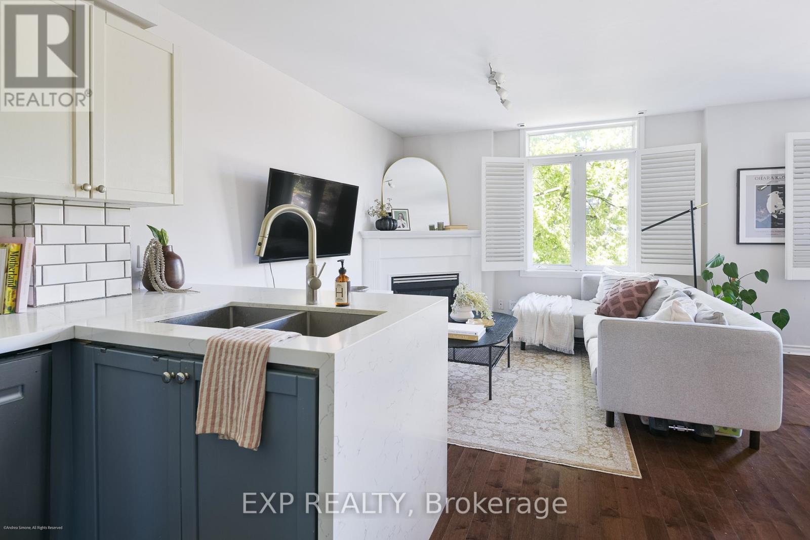 307 - 3 Shank St. Street, Toronto, Ontario  M6J 3W9 - Photo 15 - C12504016