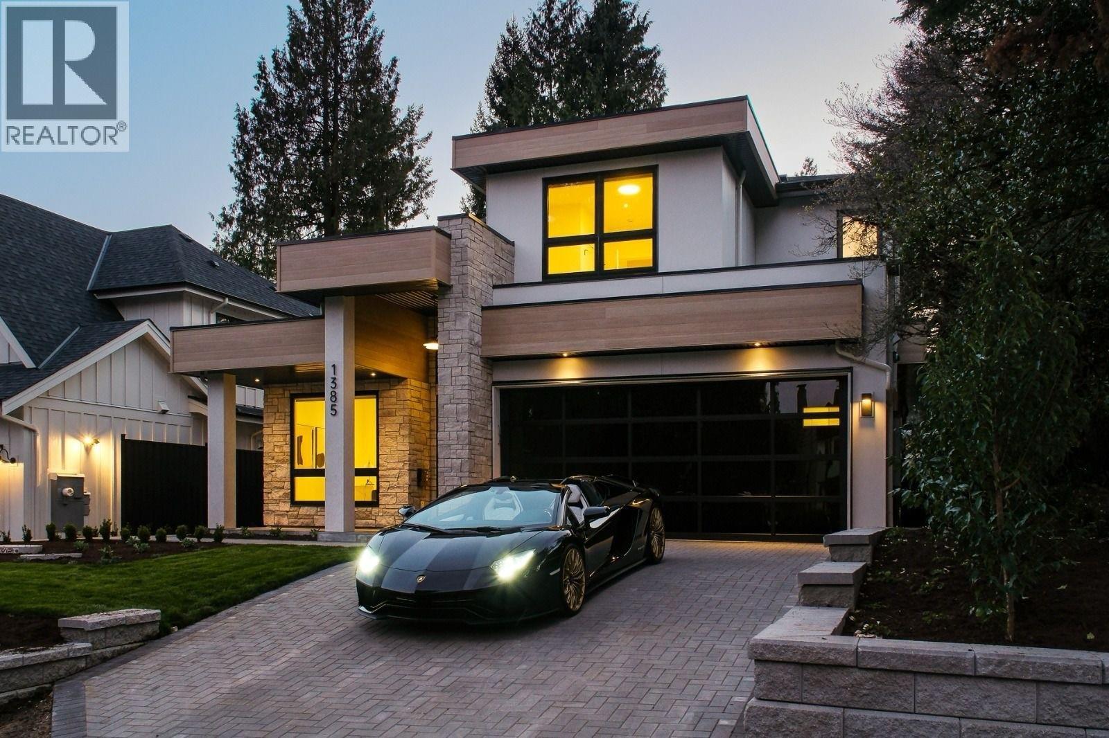 1385 19TH STREET, West Vancouver, British Columbia