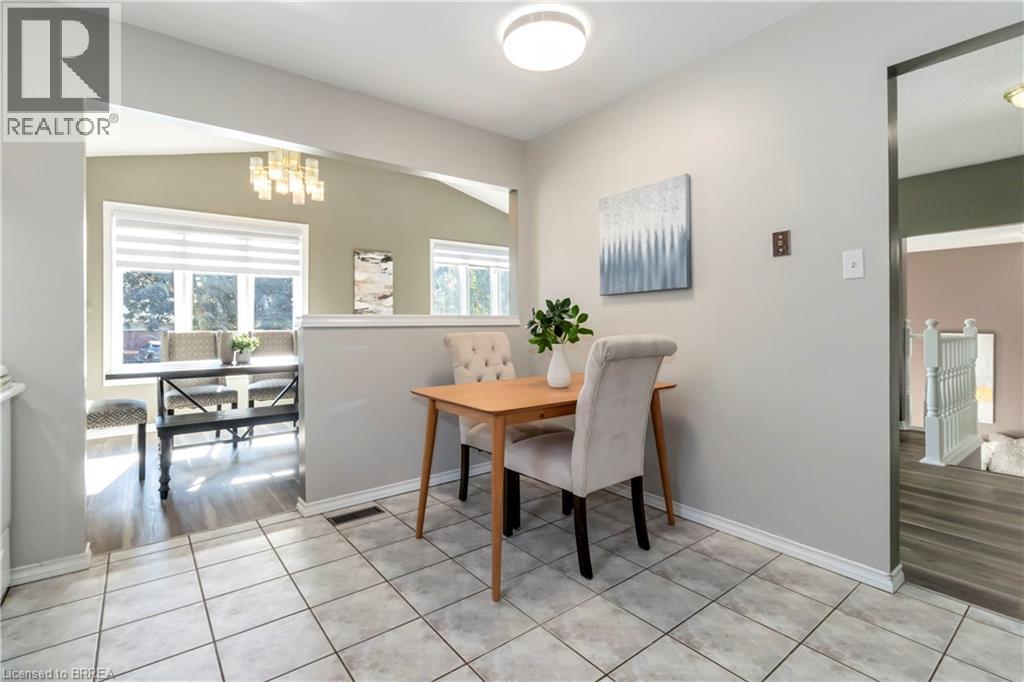 5 Cork Crescent, Brantford, Ontario  N3V 1E3 - Photo 17 - 40785237