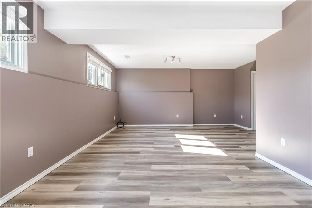 5 Cork Crescent, Brantford, Ontario  N3V 1E3 - Photo 20 - 40785237