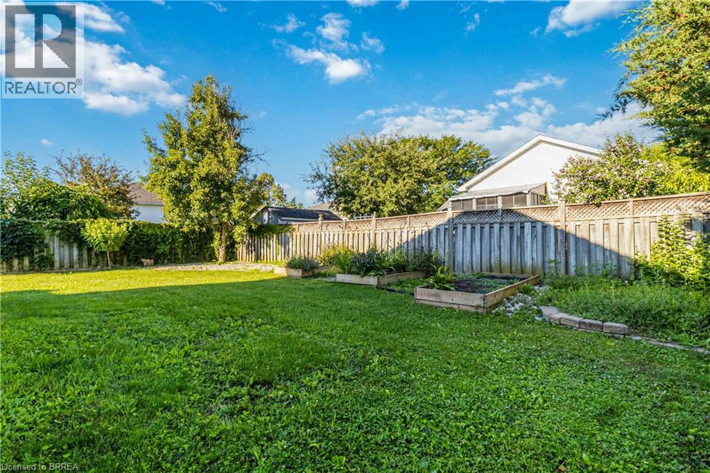 5 Cork Crescent, Brantford, Ontario  N3V 1E3 - Photo 35 - 40785237