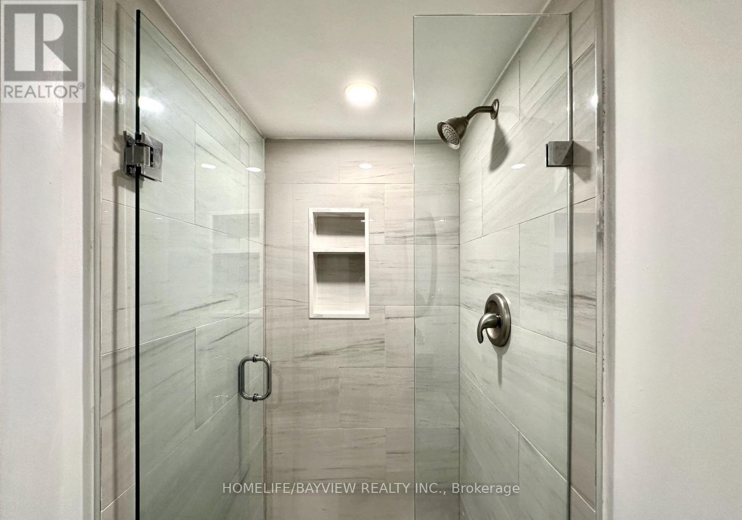 Lower - 43 Wineva Avenue, Toronto, Ontario  M4E 2T1 - Photo 17 - E12503770