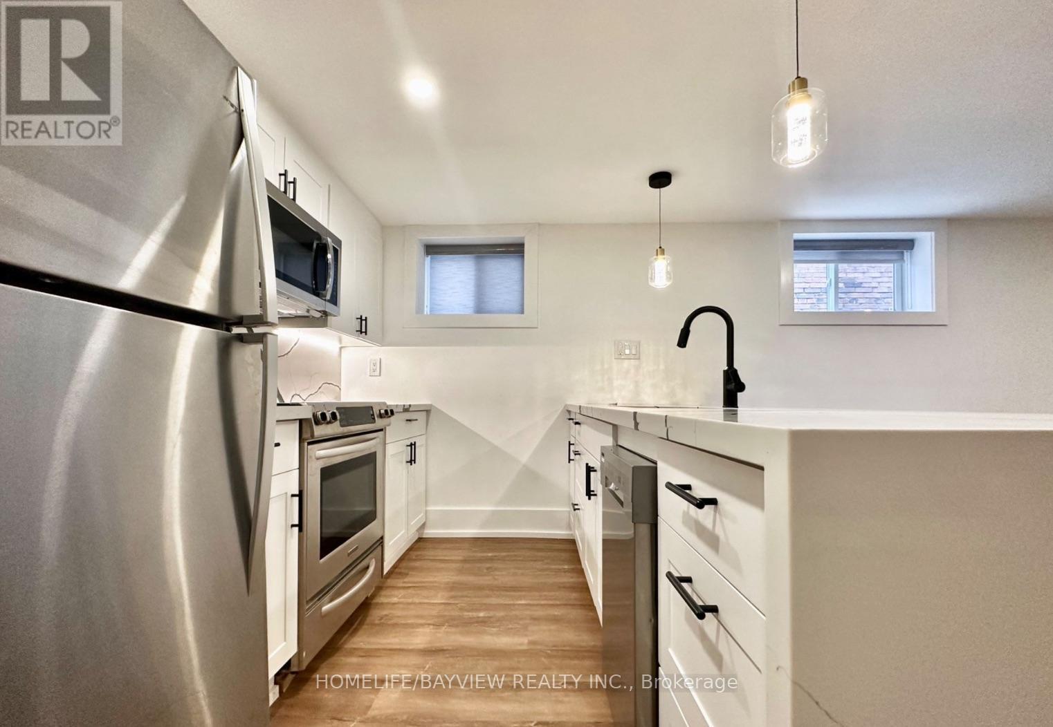 Lower - 43 Wineva Avenue, Toronto, Ontario  M4E 2T1 - Photo 9 - E12503770