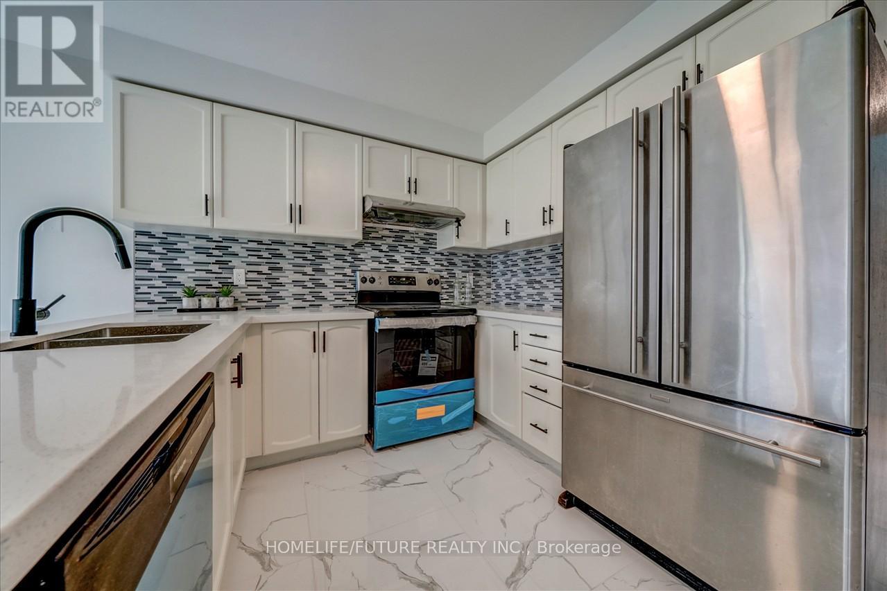 14 Knotty Pine Drive, Whitby, Ontario  L1R 2J6 - Photo 10 - E12503778