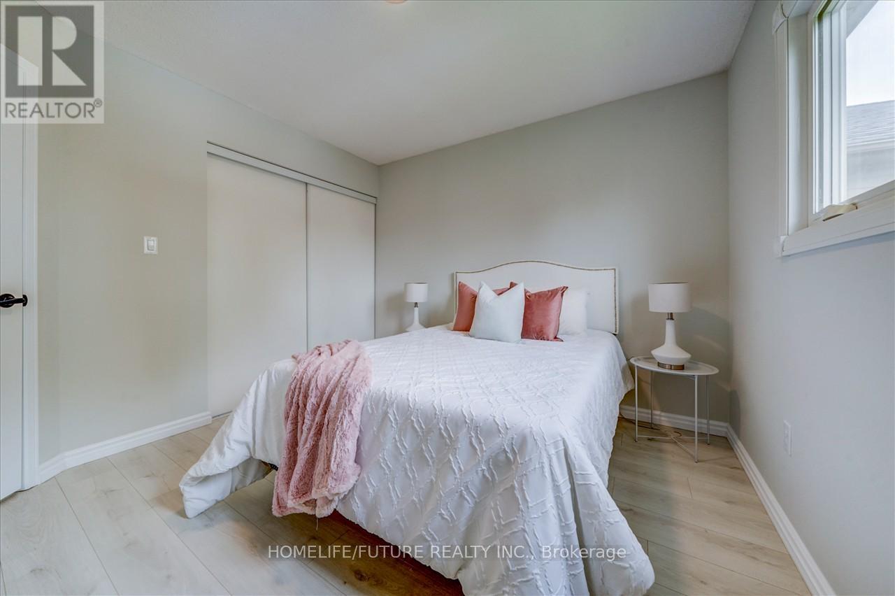 14 Knotty Pine Drive, Whitby, Ontario  L1R 2J6 - Photo 19 - E12503778