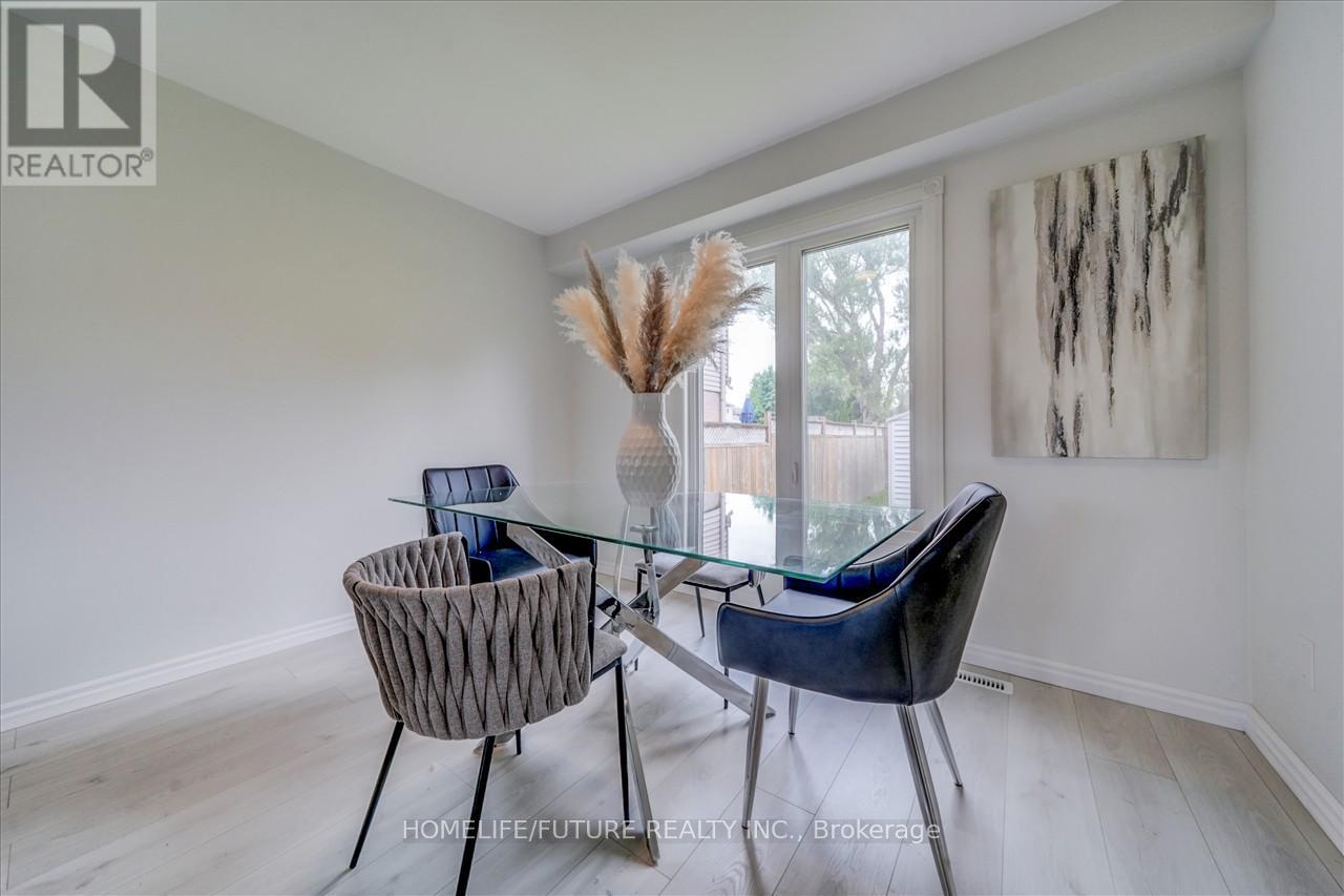 14 Knotty Pine Drive, Whitby, Ontario  L1R 2J6 - Photo 8 - E12503778