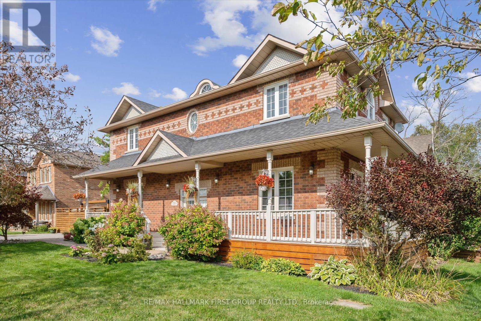 Ajax (South East) House for sale: 5 bedroom 2,000 sq.ft. (Listed 2025-11-04)