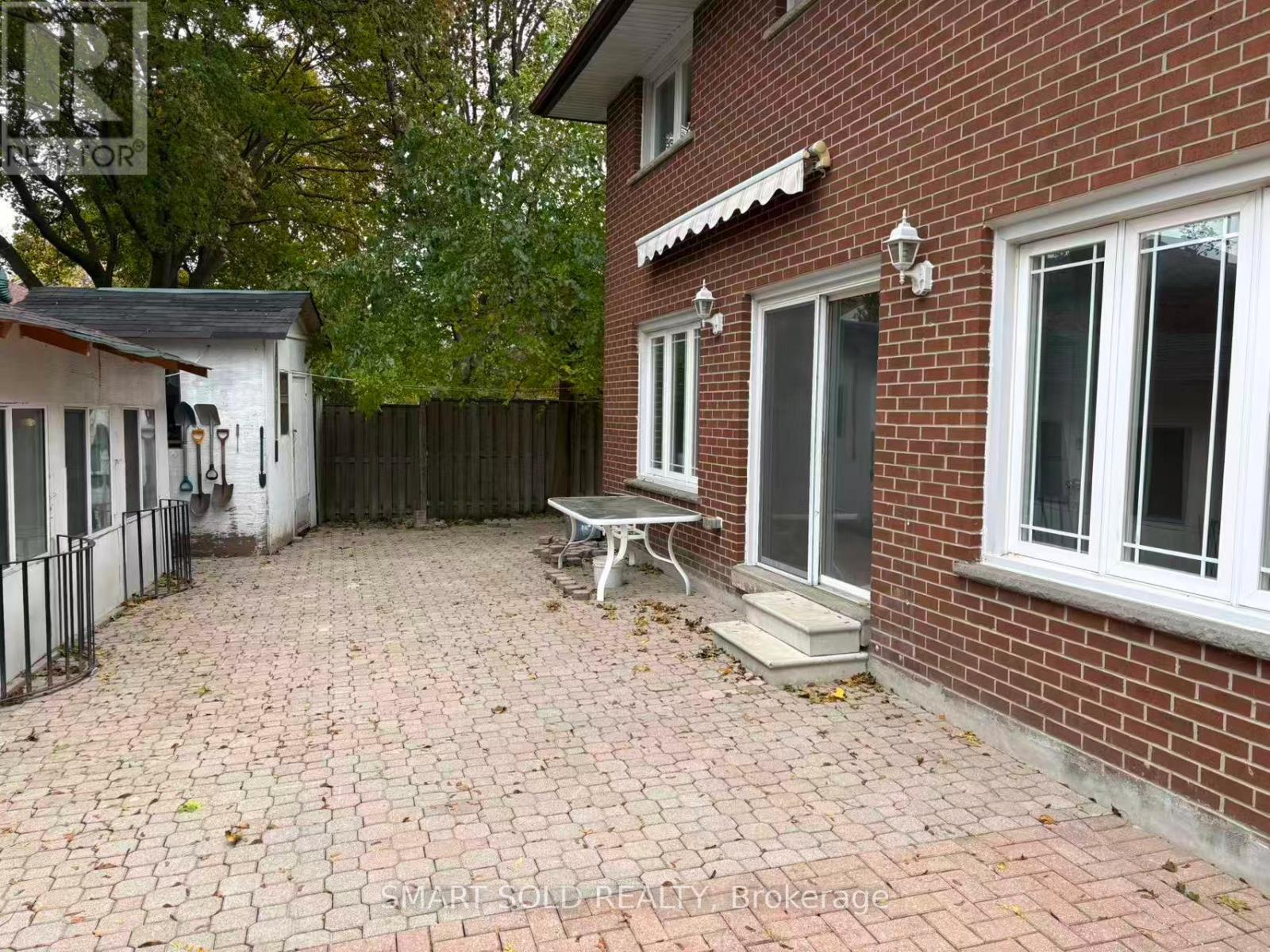 1st Floor - 19 Groomsport Crescent, Toronto, Ontario  M1T 2K8 - Photo 1 - E12503952