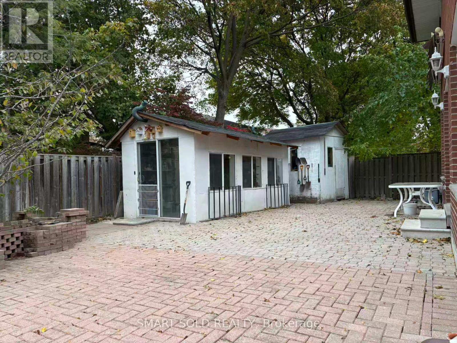 1st Floor - 19 Groomsport Crescent, Toronto, Ontario  M1T 2K8 - Photo 4 - E12503952