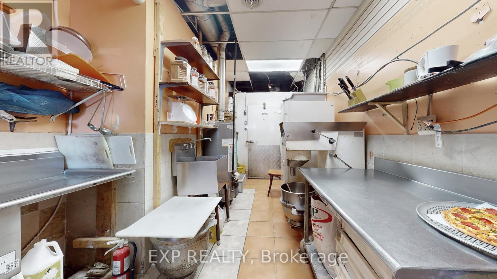 Unknown Address, ,    - Photo 21 - E12504006